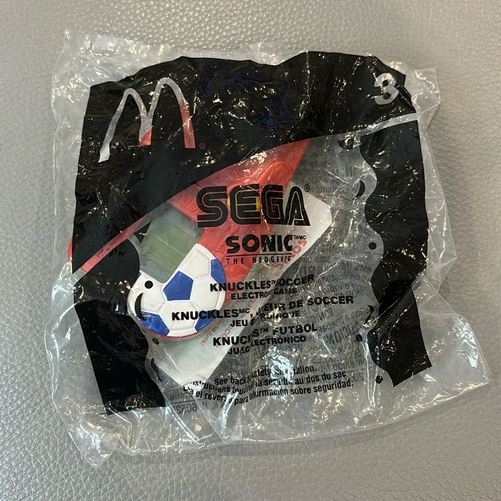 Sega Sonic The Hedgehog Knuckles Soccer Game McDonald’s Toy